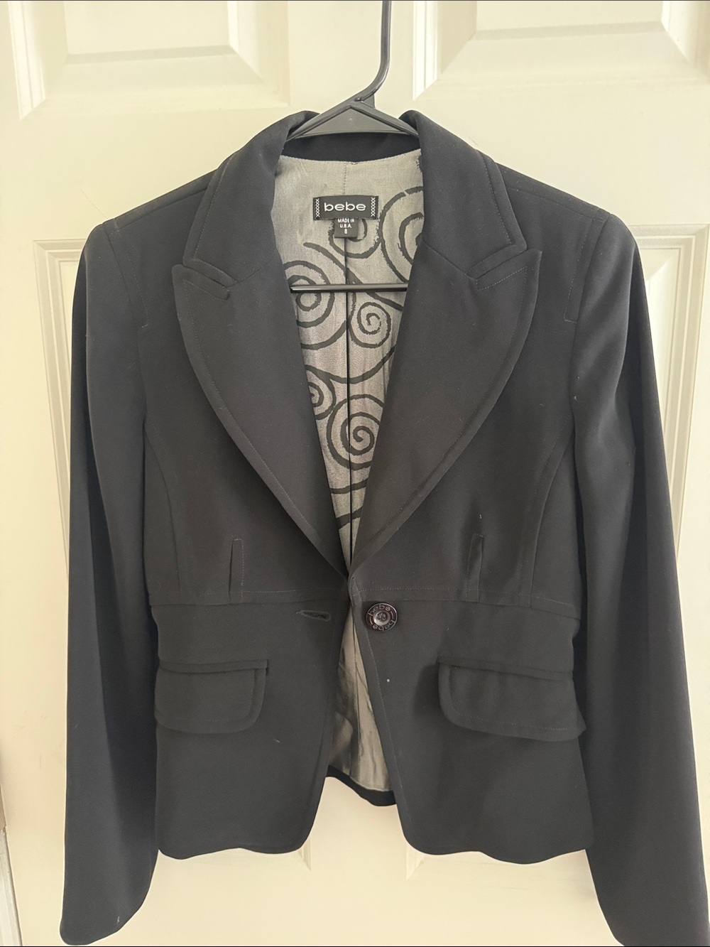 bebe Black Single-Button Tailored Blazer